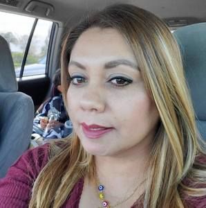 Meet your Posher, Karina